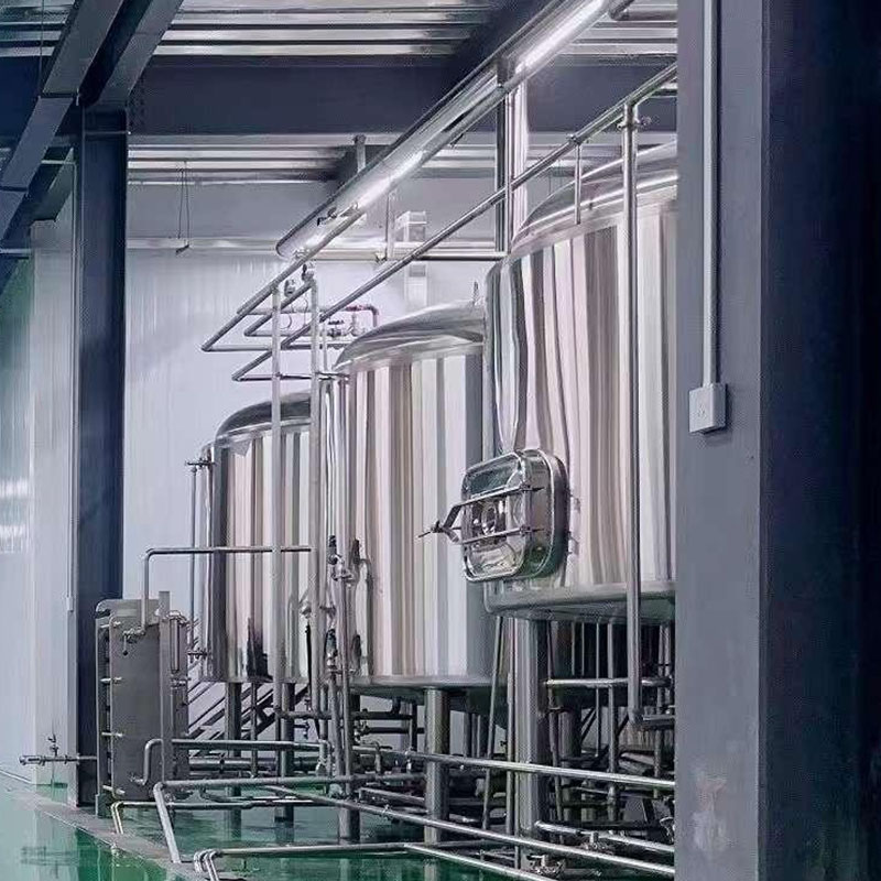 利通精酿啤酒设备